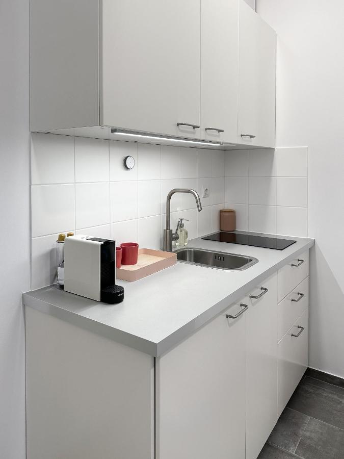 Comfy Apartments At Siebertgasse Vienna Exterior photo