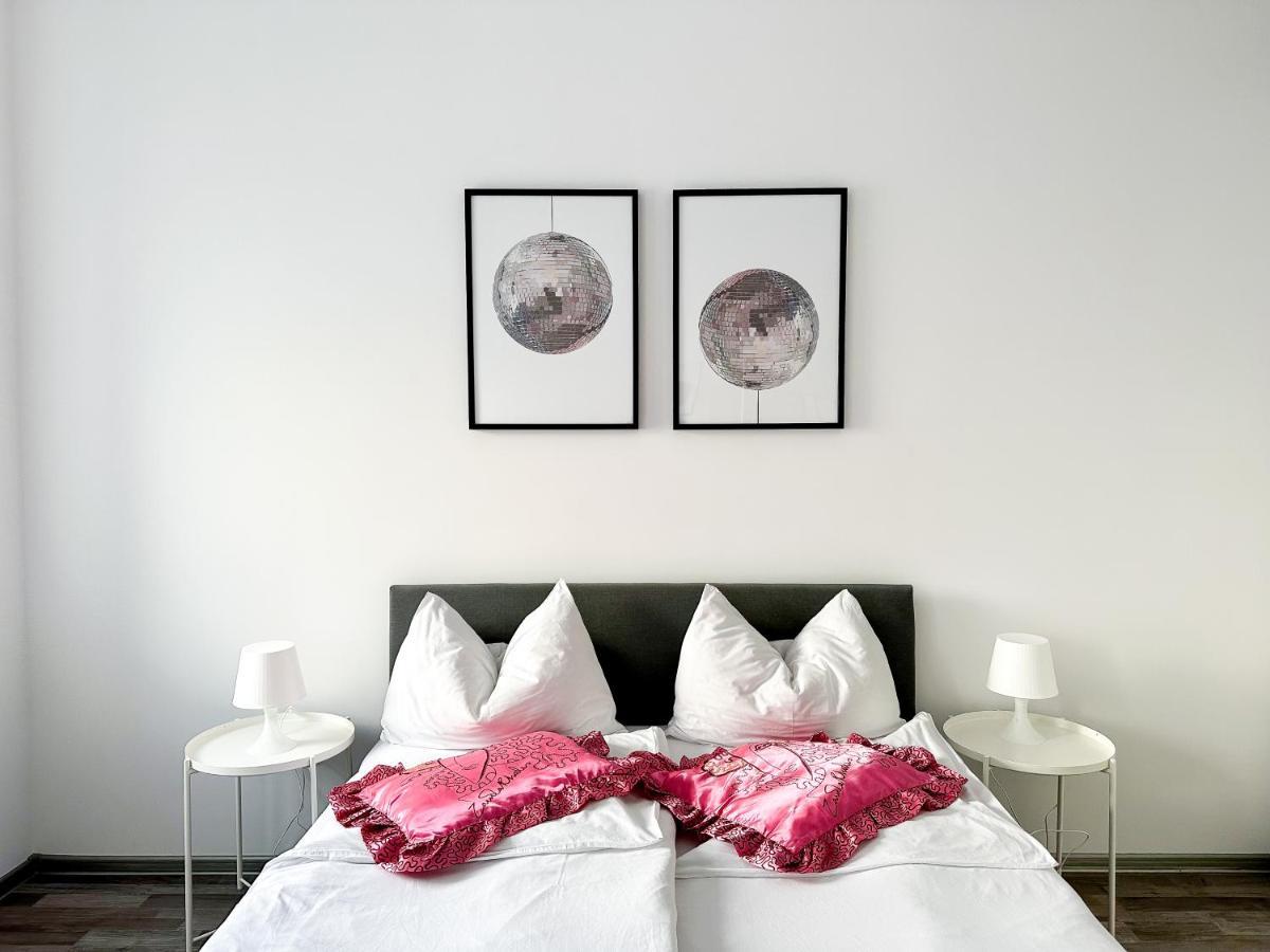Comfy Apartments At Siebertgasse Vienna Exterior photo