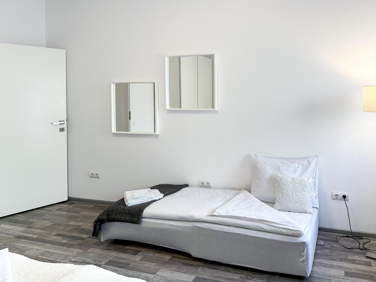 Comfy Apartments At Siebertgasse Vienna Exterior photo